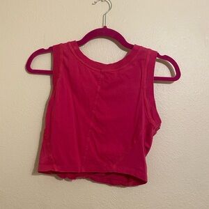 pink tank top🎀